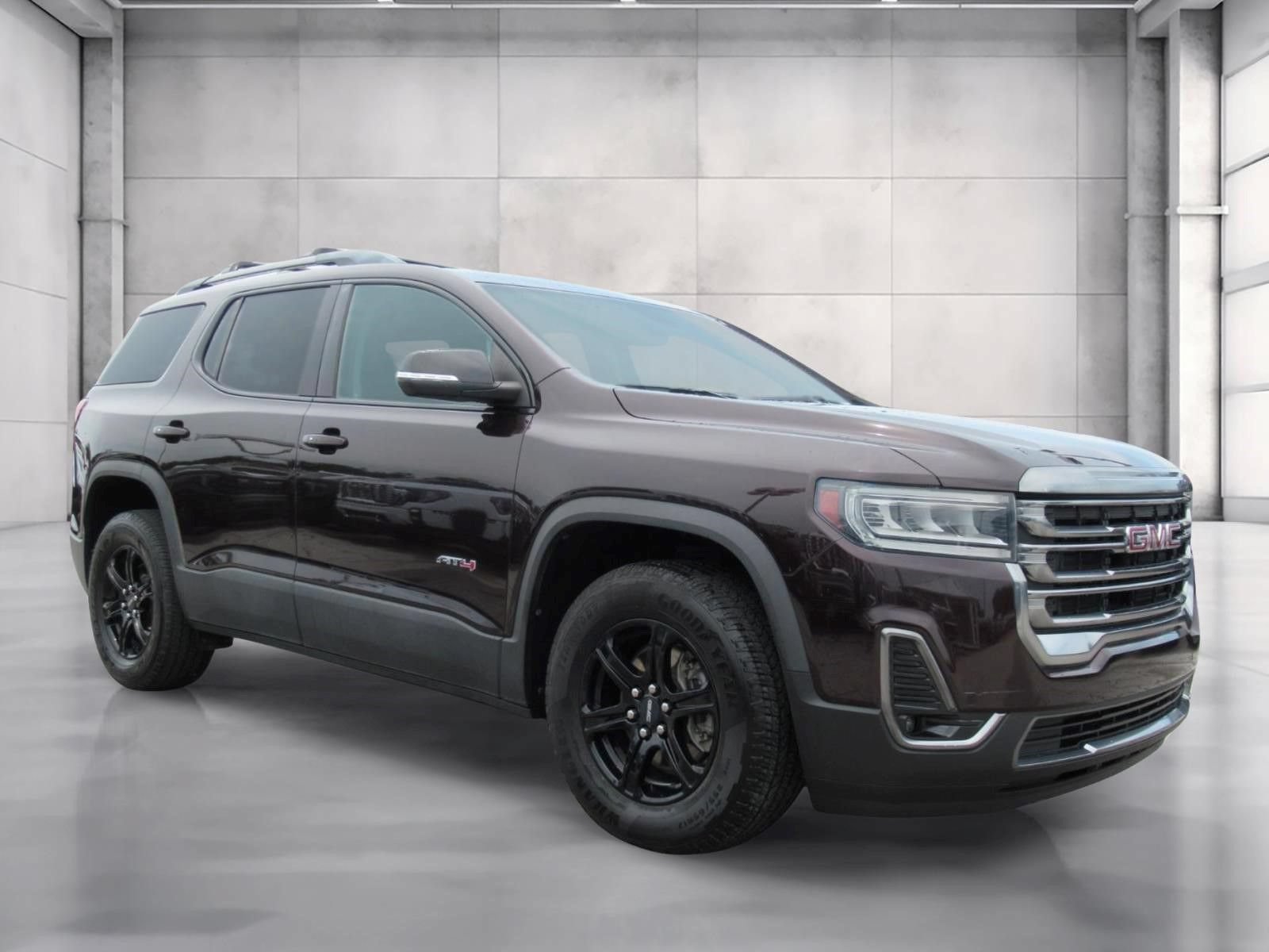 Used 2021 GMC Acadia AT4 w/ Trailering Package AWD/4WD image 1