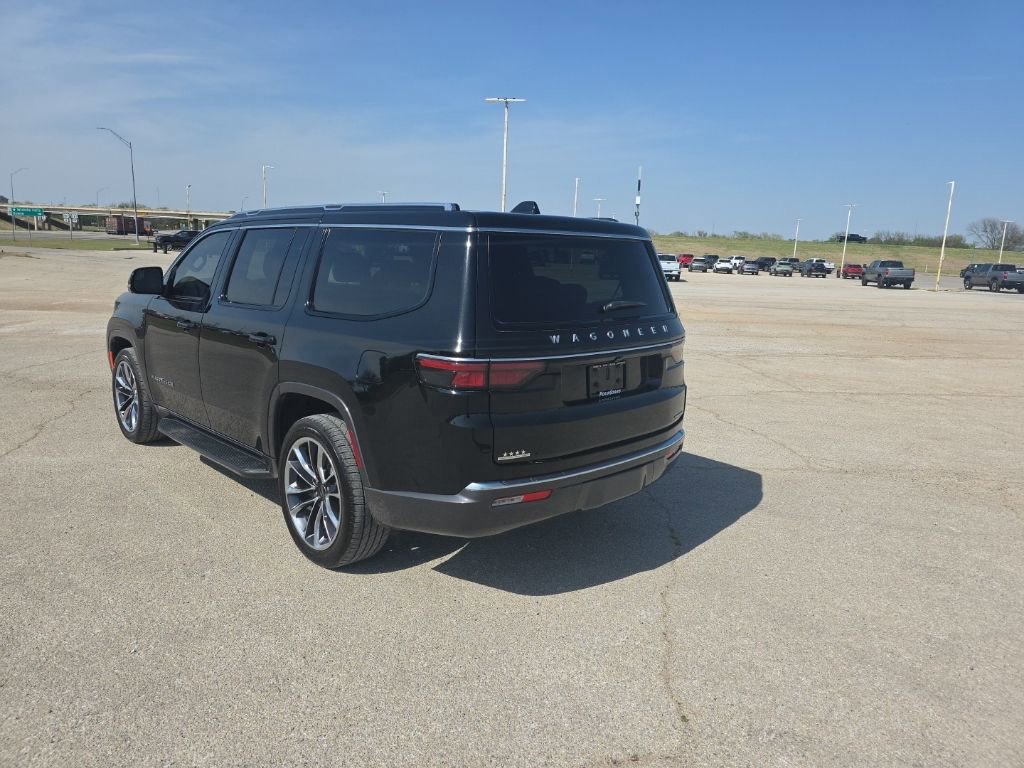 Used 2022 Jeep Wagoneer Series II w/ Convenience Group I image 5