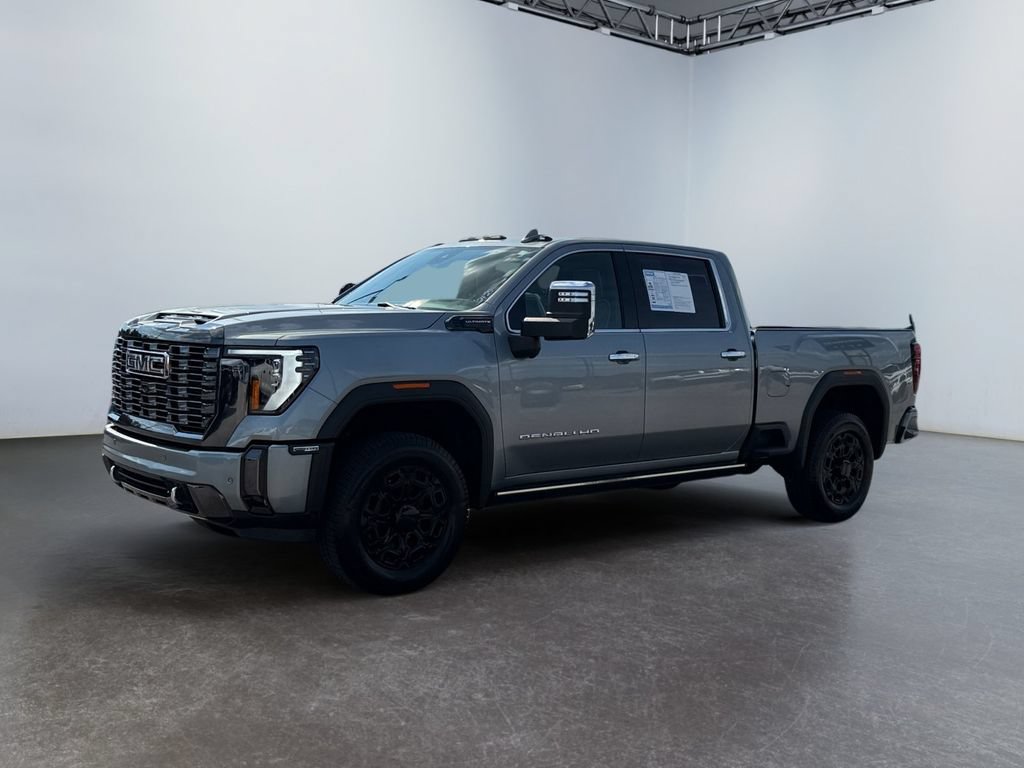 Used 2024 GMC Sierra 2500 Denali Ultimate w/ Snow Plow Prep/Camper Package AWD/4WD image 7
