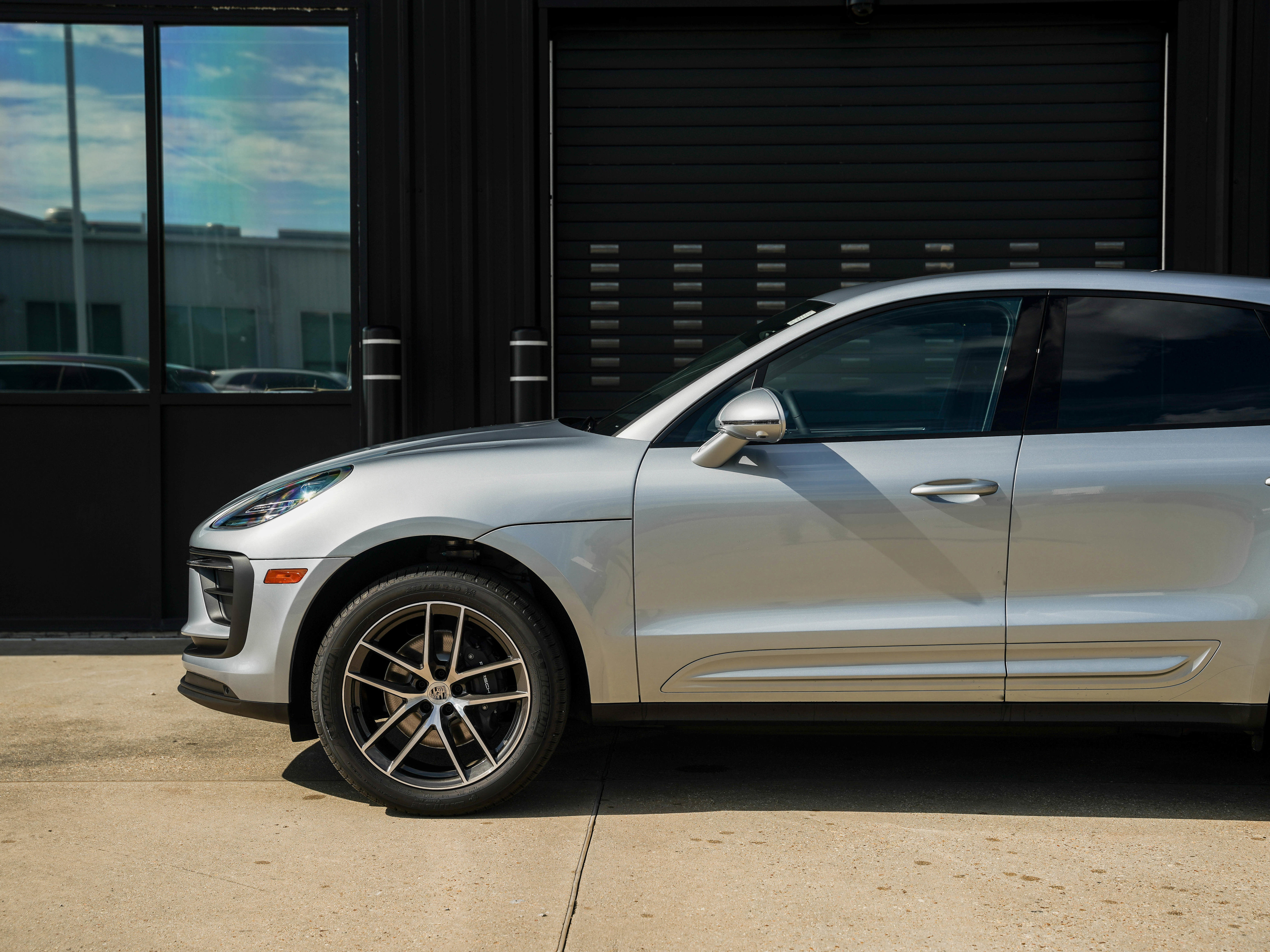 New 2026 Porsche Macan image 11
