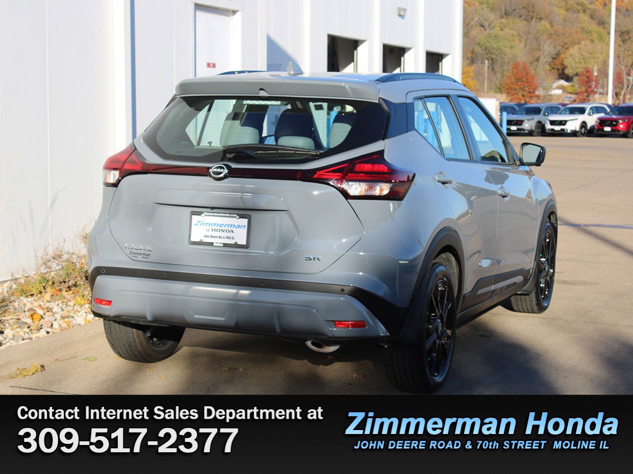 Used 2024 Nissan Kicks SR w/ SR Premium Package image 2