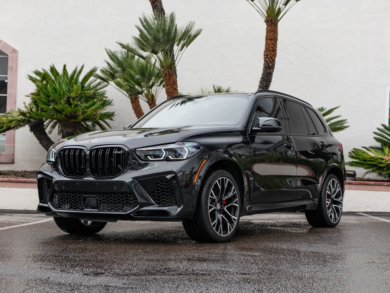 Used 2023 BMW X5 M Competition w/ Competition Package image 6