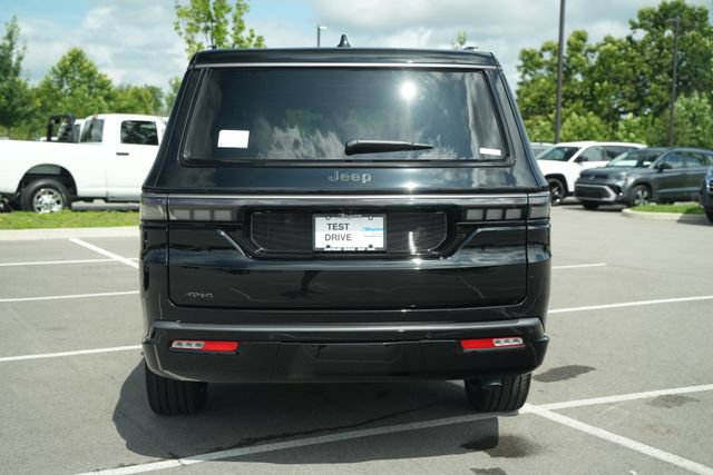 New 2026 Jeep Grand Wagoneer L Limited AWD/4WD image 6