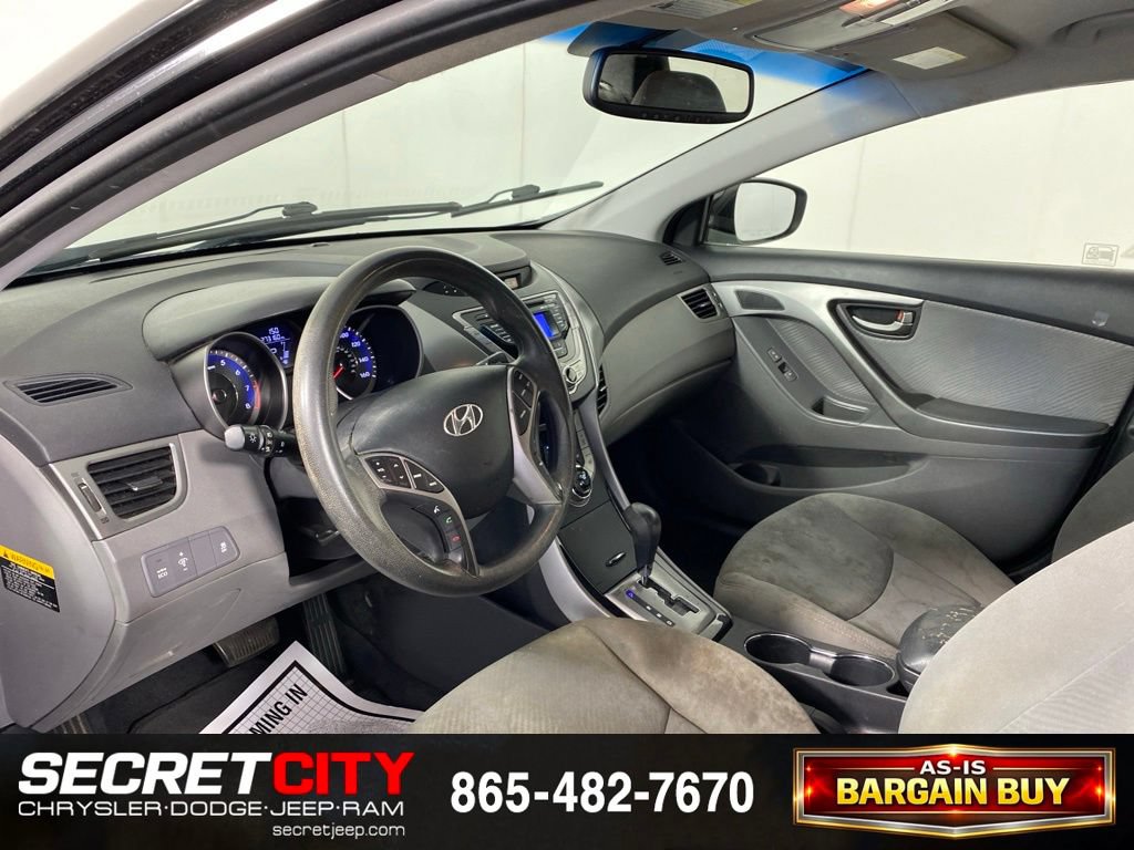 Used 2013 Hyundai Elantra GLS w/ Preferred Pkg FWD image 11