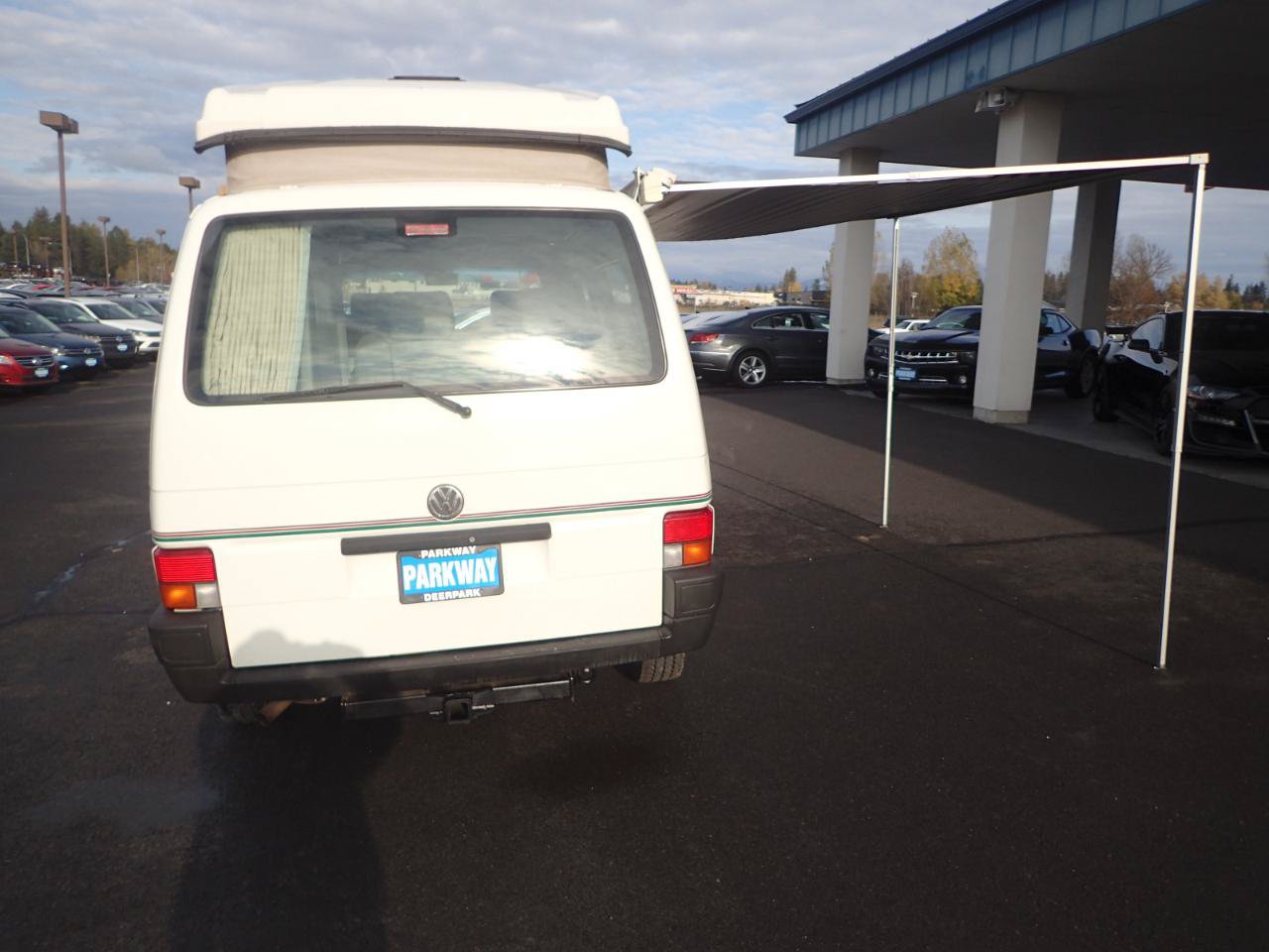 Used 1995 Volkswagen Eurovan Camper FWD image 4