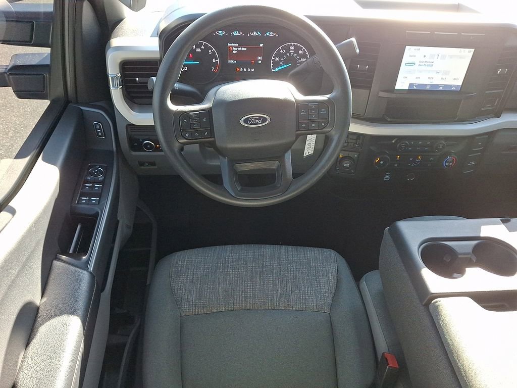 Used 2024 Ford F250 XLT image 11