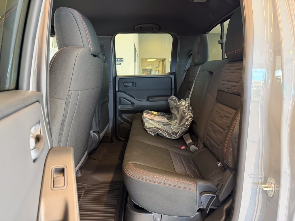 New 2027 Nissan Frontier PRO-4X w/ Tow Package AWD/4WD image 26