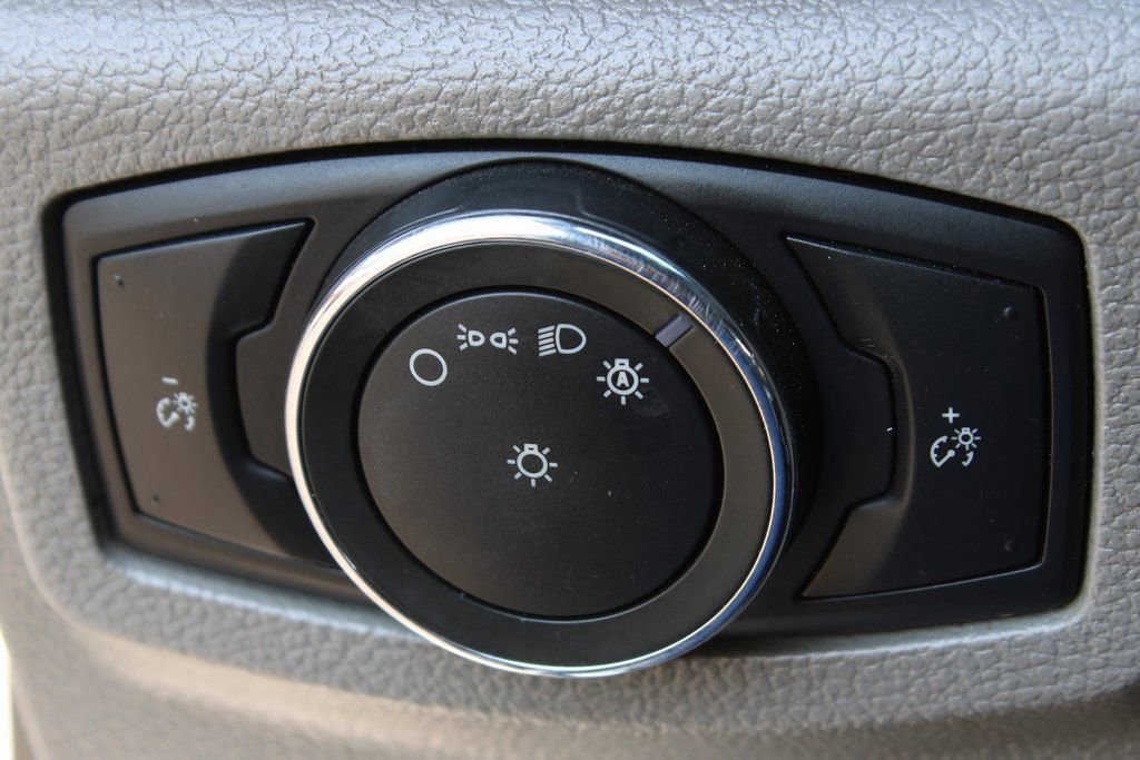 Used 2017 Ford F350 XL w/ Power Equipment Group image 19