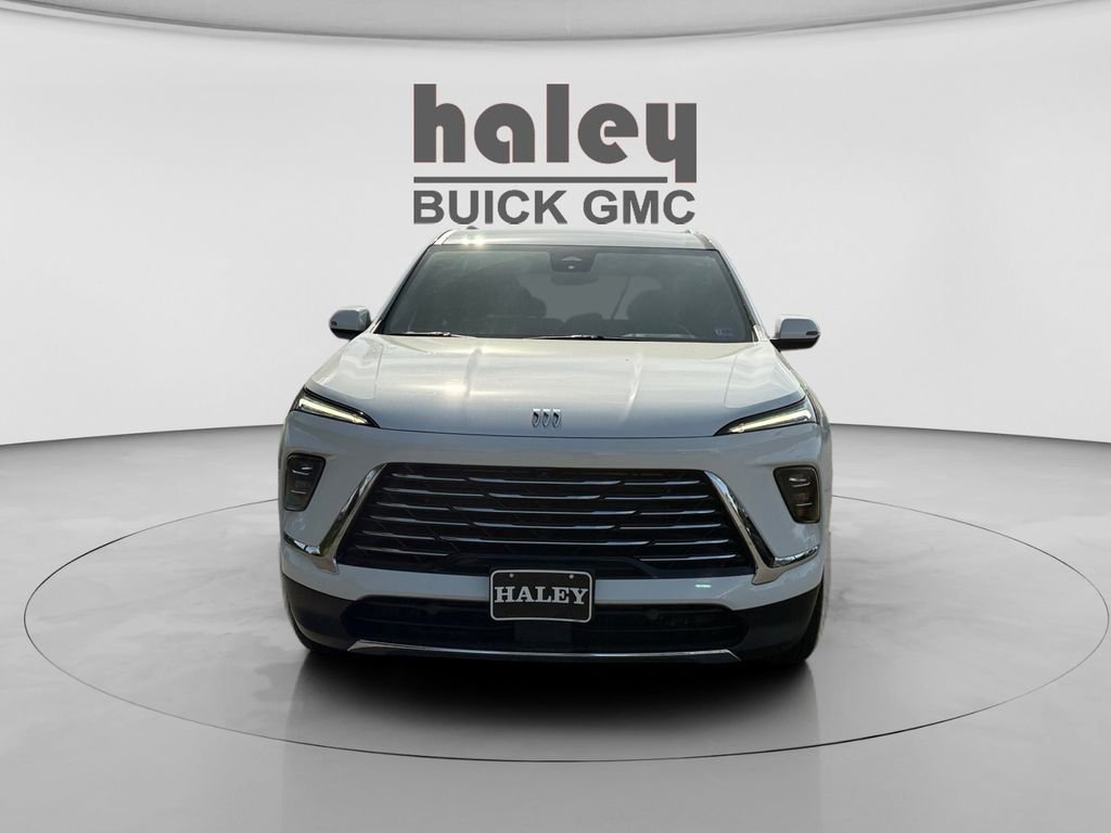 Used 2025 Buick Enclave Preferred image 8