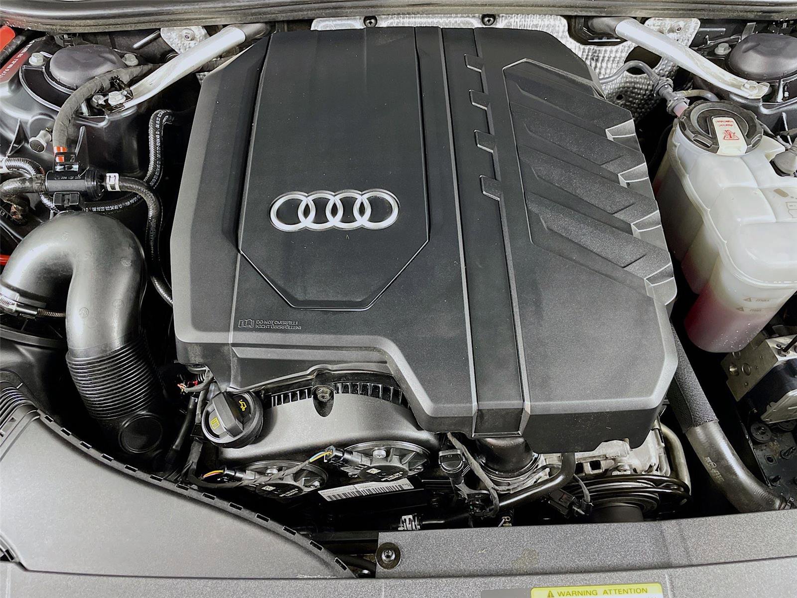 Used 2023 Audi A6 Premium image 34