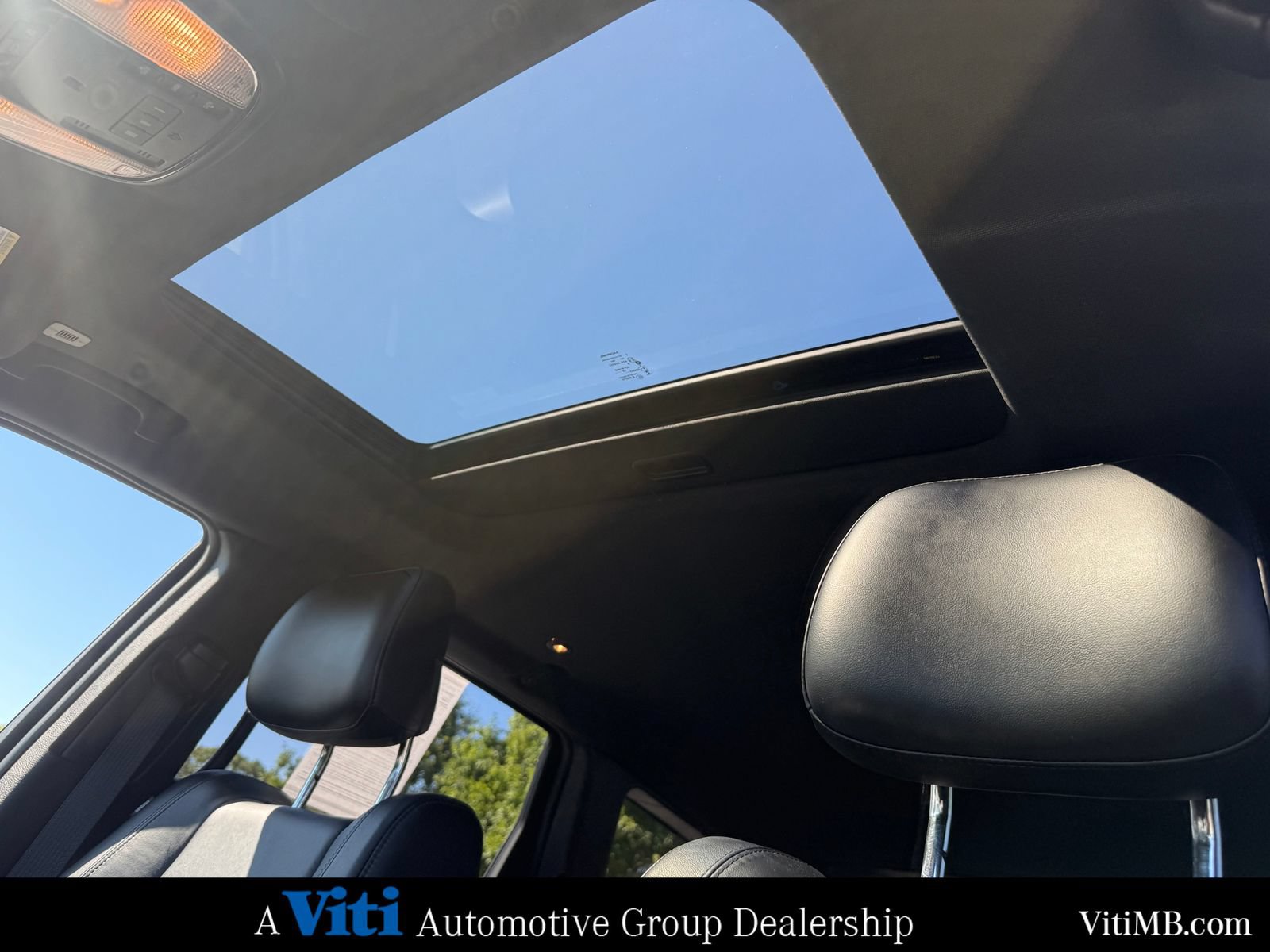 Used 2019 Jeep Grand Cherokee Limited AWD/4WD image 21