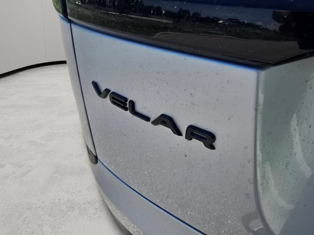 Used 2024 Land Rover Range Rover Velar S AWD/4WD image 30