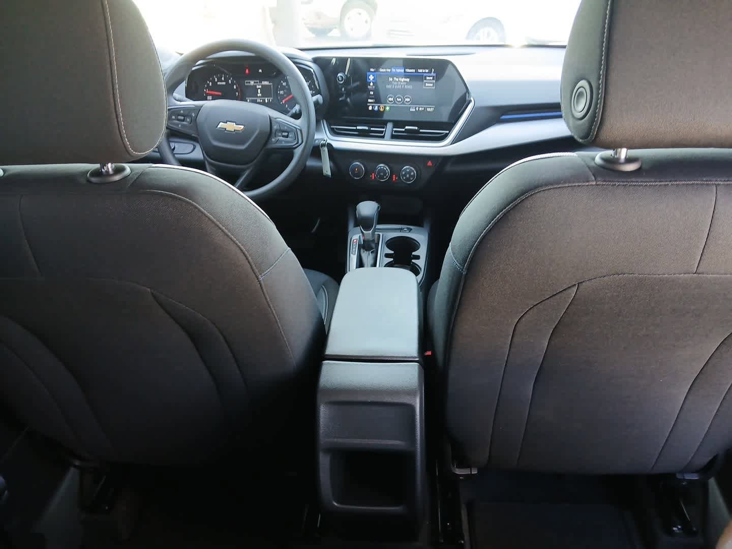 New 2026 Chevrolet Trax LS w/ LS Convenience Package FWD image 76
