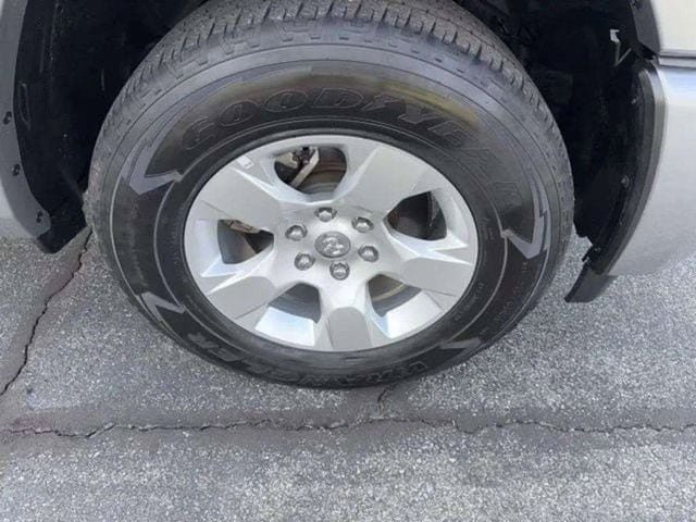 Used 2025 RAM 1500 Big Horn AWD/4WD image 6