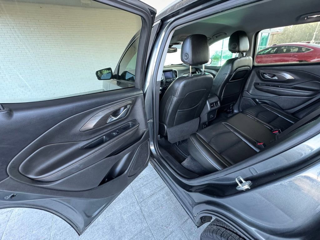 Used 2020 GMC Terrain SLT FWD image 19