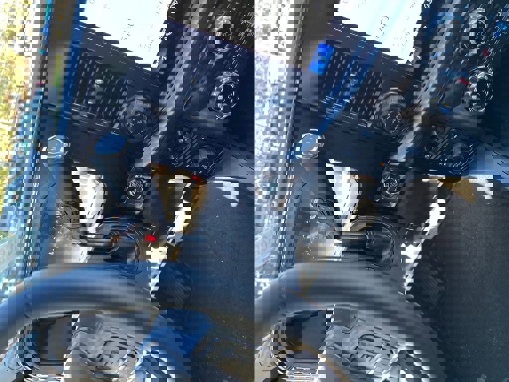 New 2026 Ford F250 Lariat w/ Black Appearance Package image 28