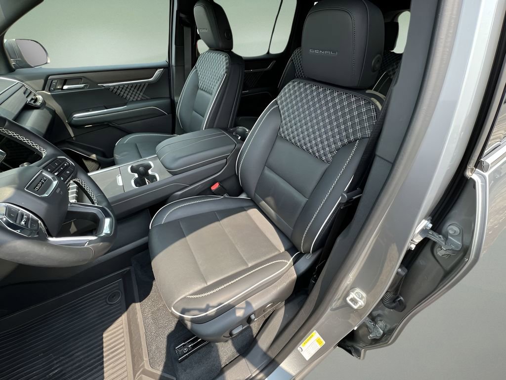 Certified 2024 GMC Acadia Denali w/ LPO, Floor Liner Package image 19