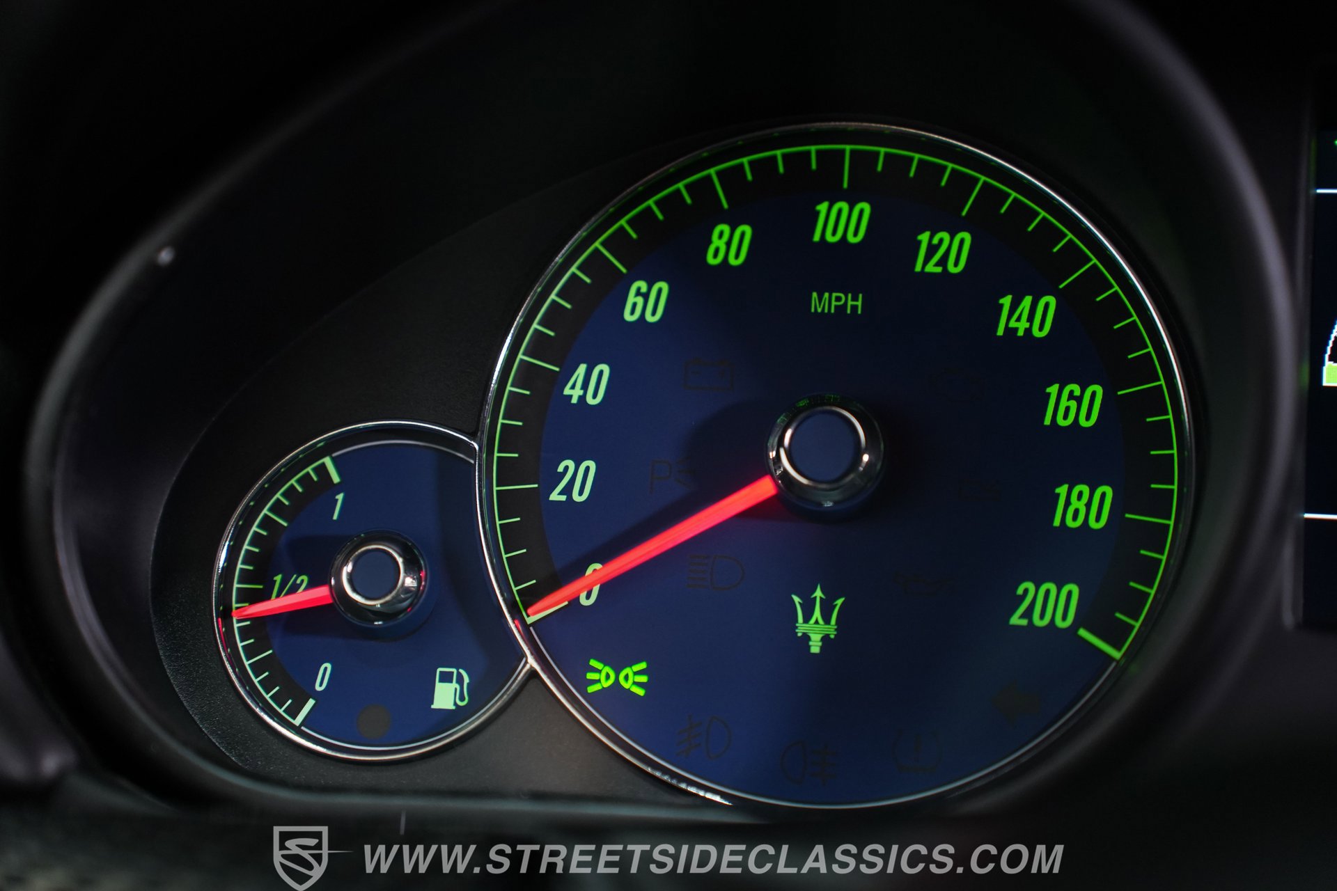 Used 2015 Maserati GranTurismo MC Centennial image 39