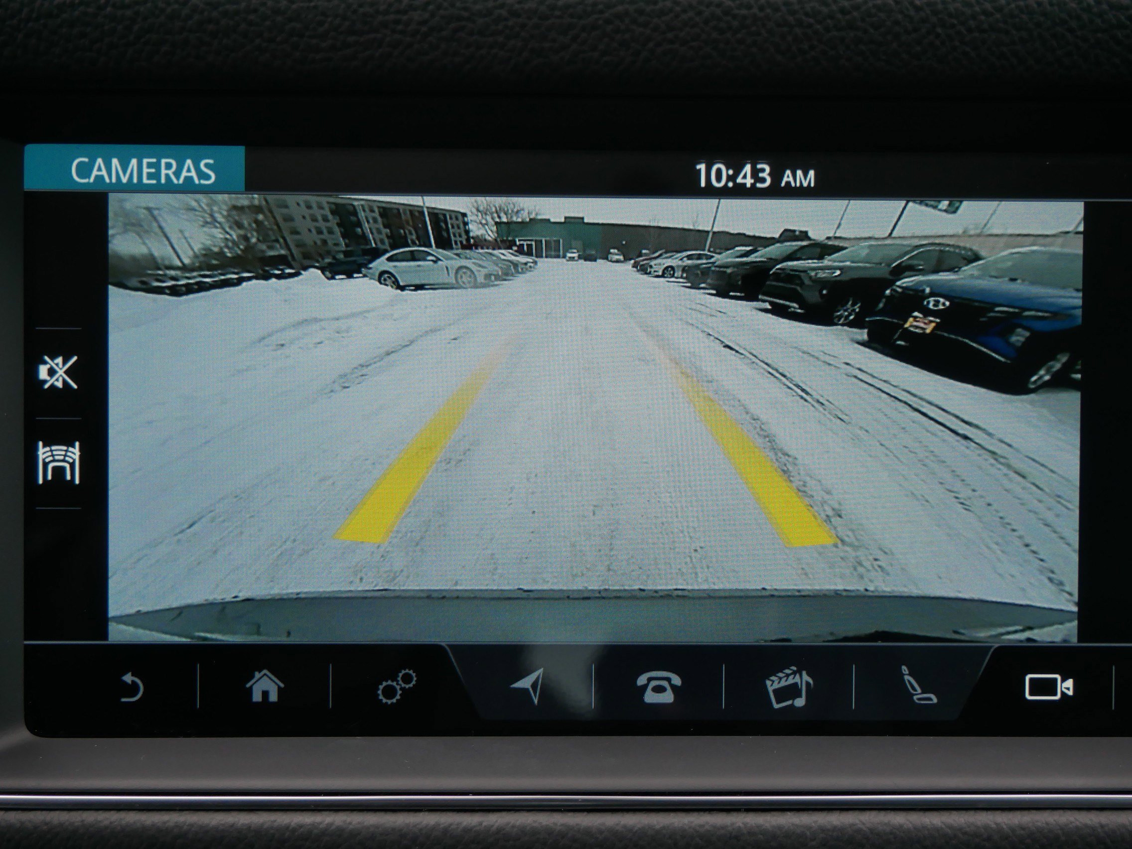 Used 2020 Jaguar XF Prestige image 29