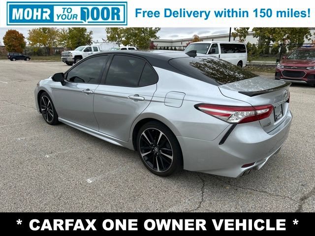 Used 2018 Toyota Camry XSE image 4
