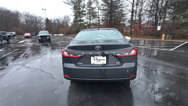 Used 2025 Toyota Camry LE image 30