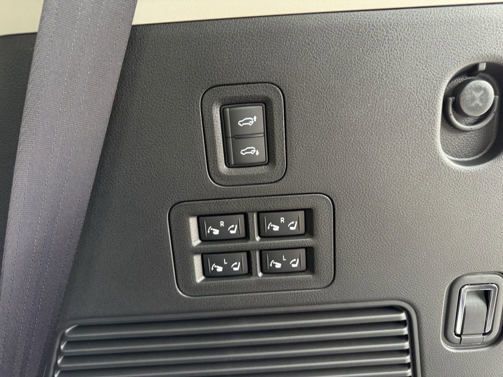 New 2026 INFINITI QX80 Luxe w/ Cargo Package image 29