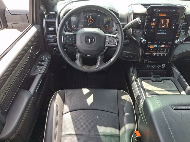 Used 2025 RAM 3500 Limited image 11