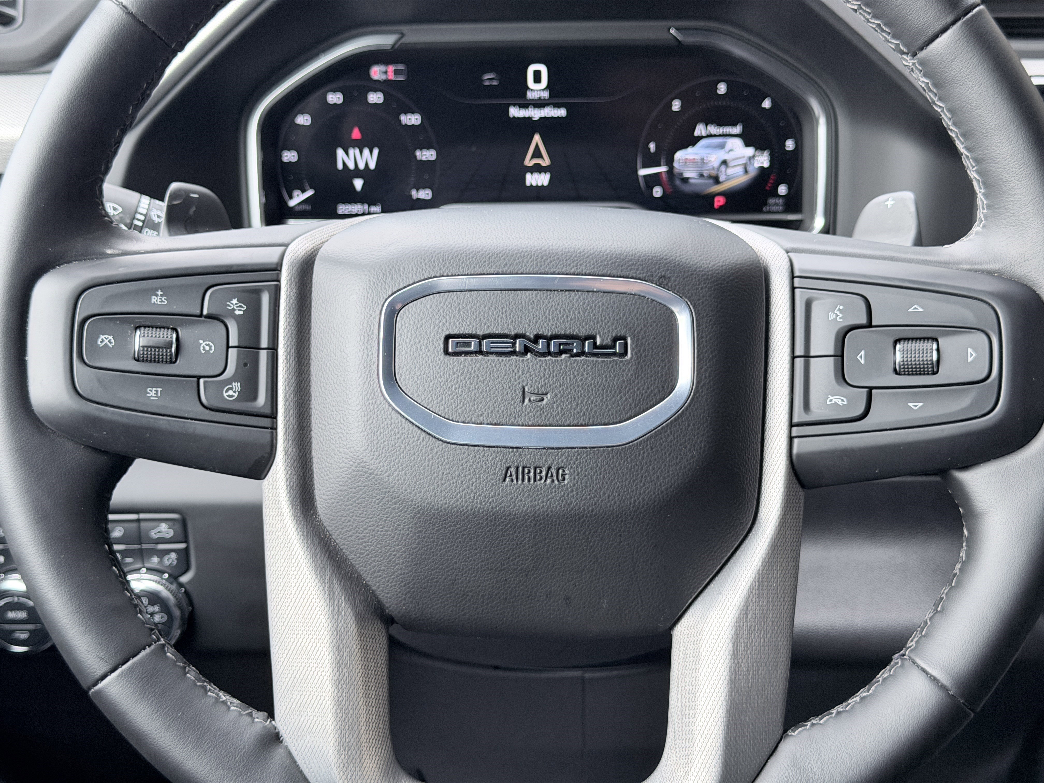 Used 2024 GMC Sierra 1500 Denali w/ Technology Package image 44