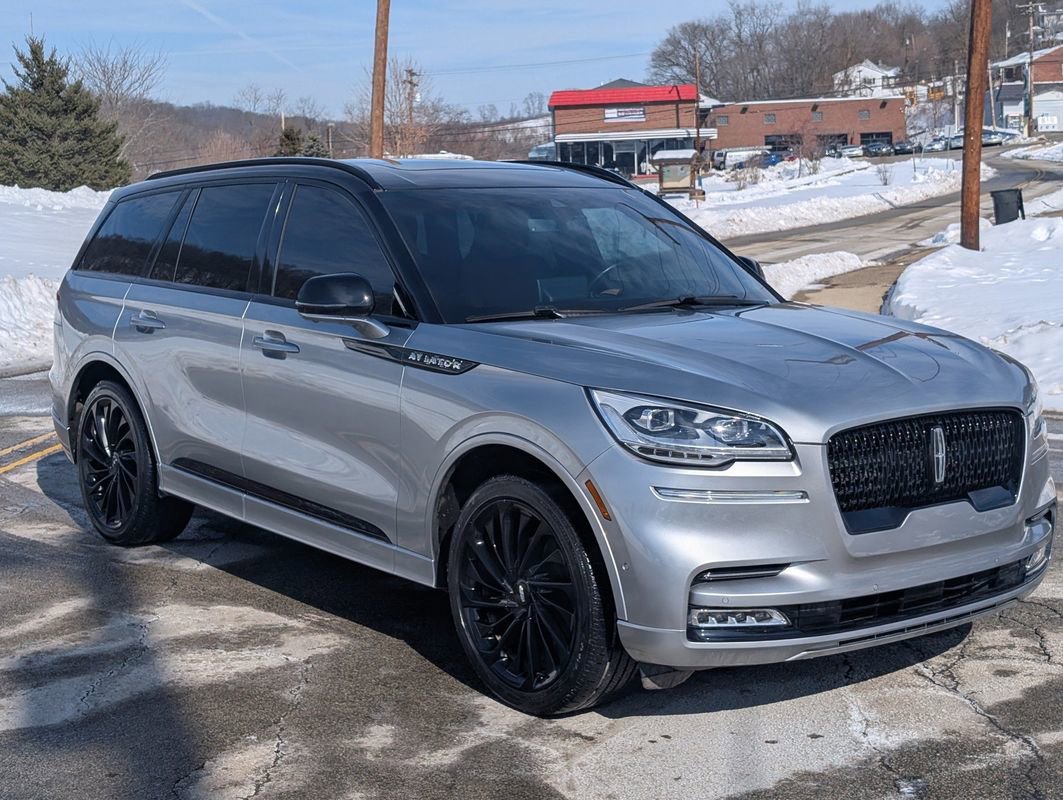 Used 2023 Lincoln Aviator Black Label w/ Jet Package image 1