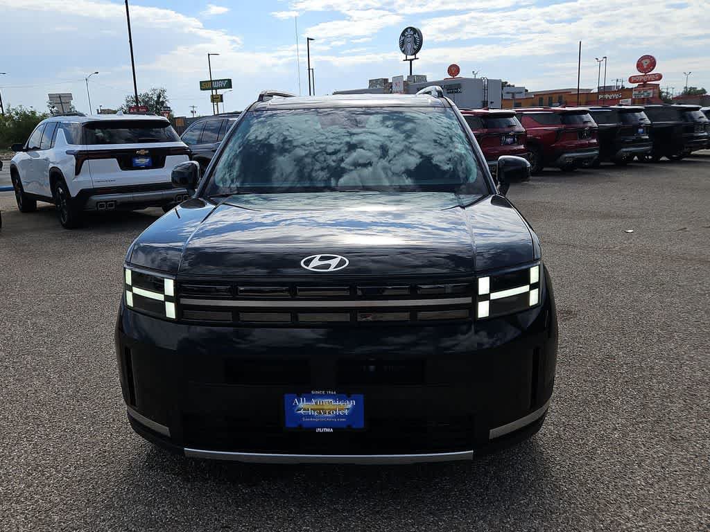 Used 2025 Hyundai Santa Fe Limited FWD image 3