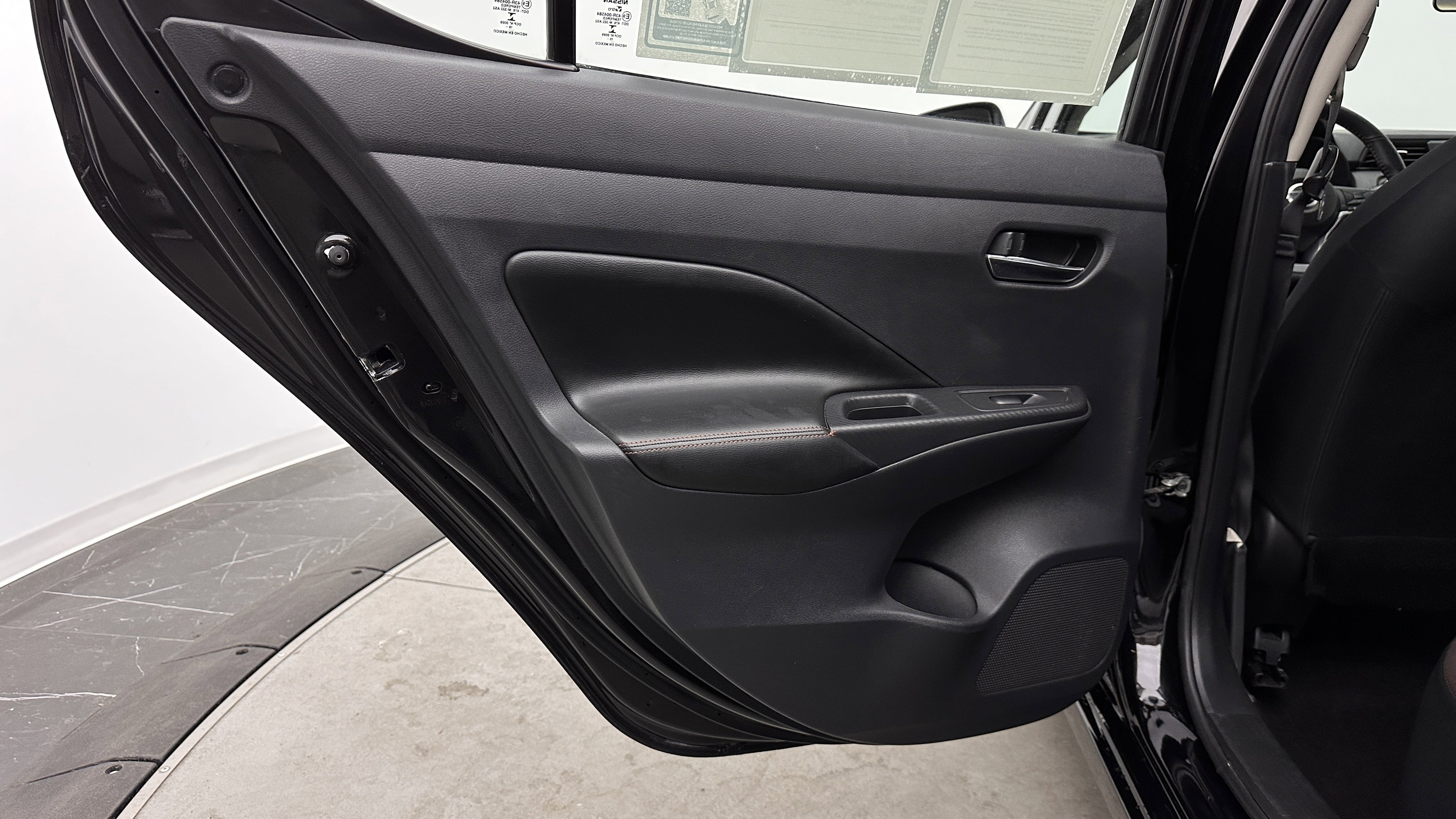 Used 2022 Nissan Versa SR w/ Convenience Package FWD image 23