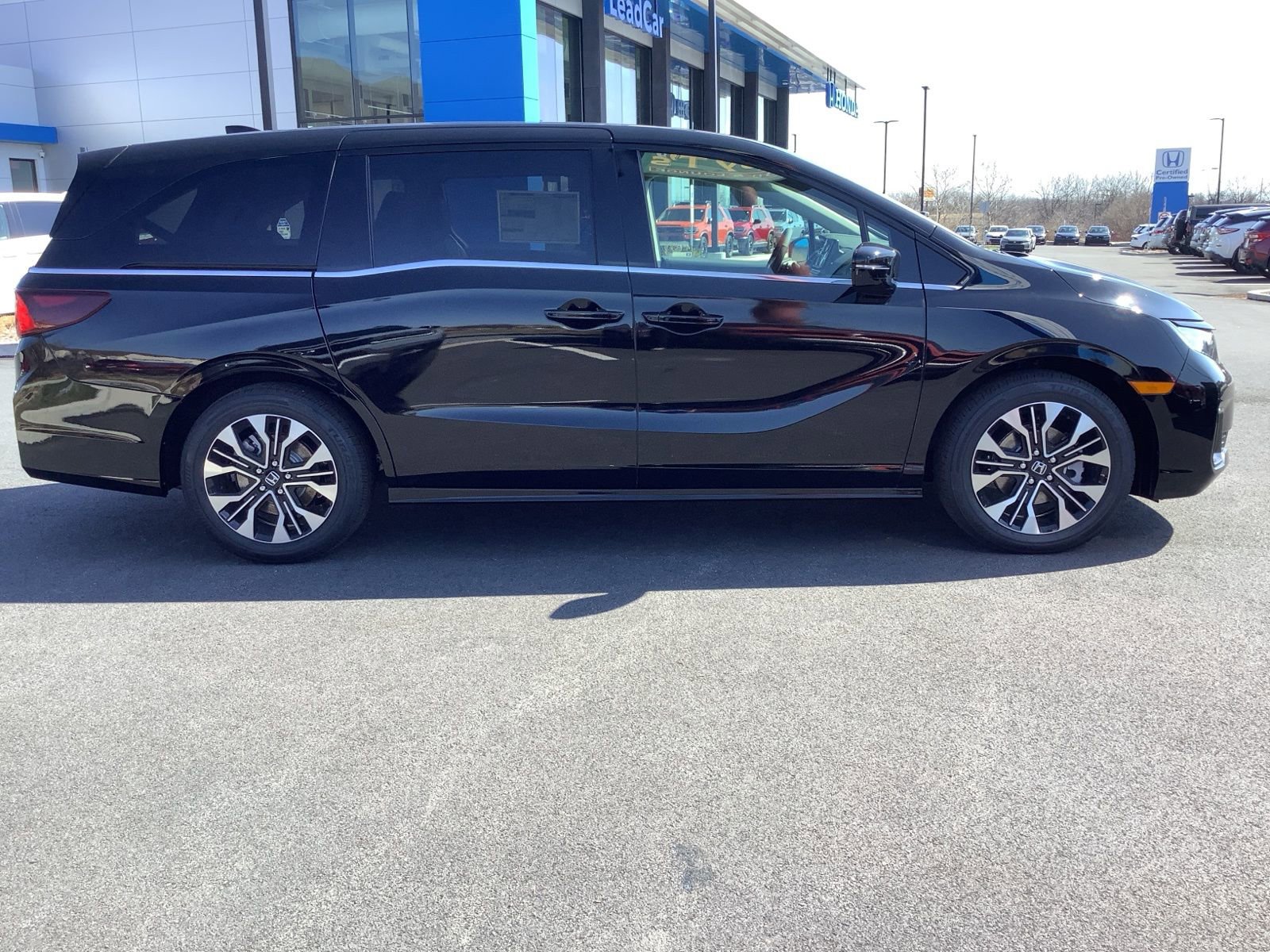 New 2026 Honda Odyssey Elite image 7