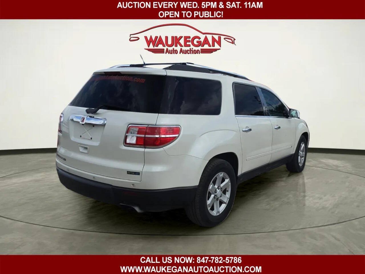 Used 2008 Saturn Outlook XR w/ Premium Trim Package FWD image 5