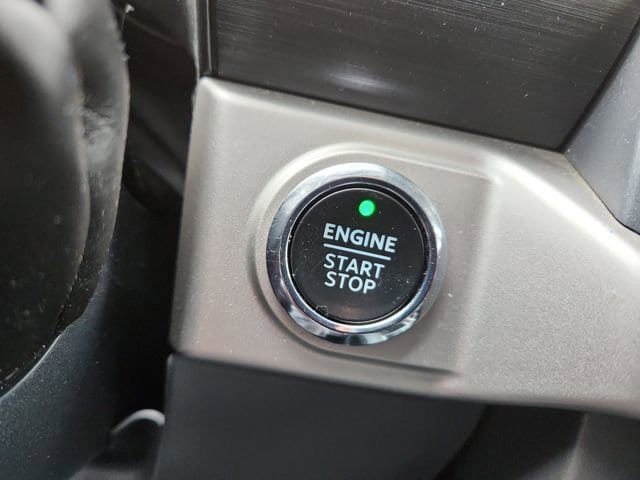 Used 2021 Ford F150 XLT w/ Equipment Group 302A High image 17