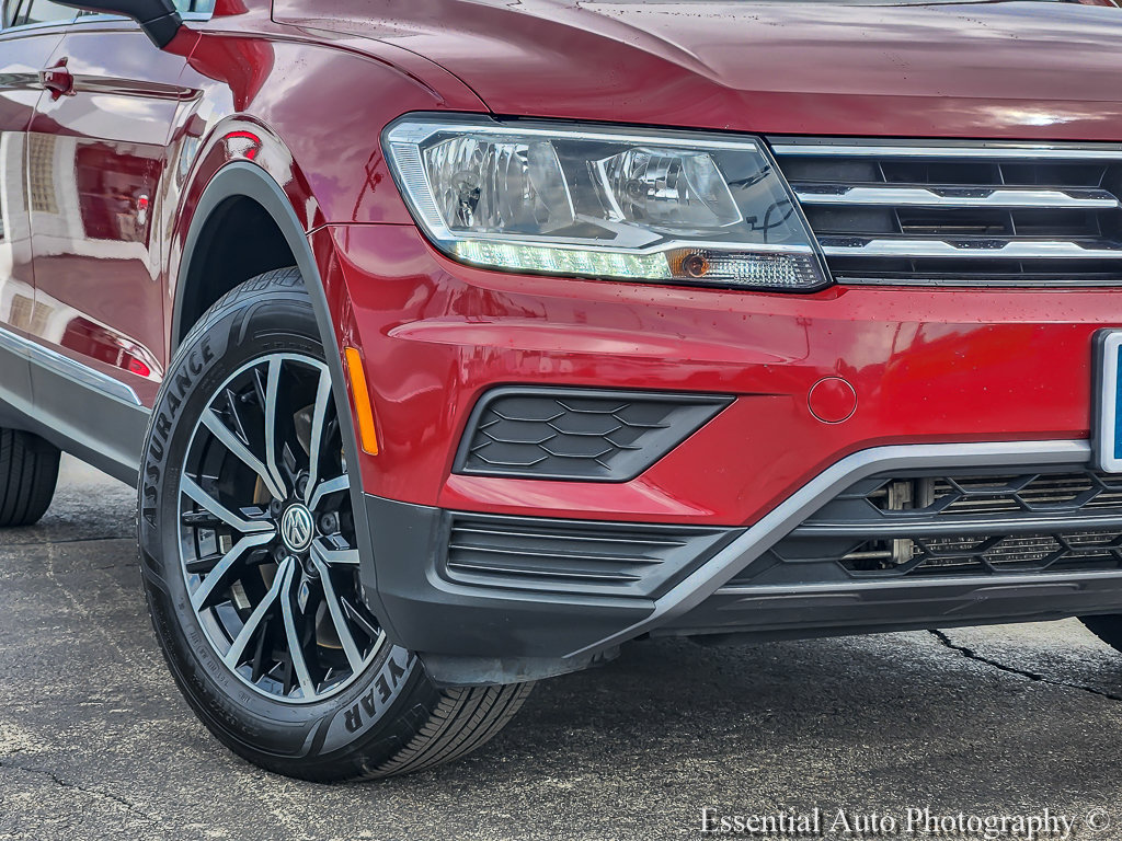 Used 2021 Volkswagen Tiguan SEL FWD image 3