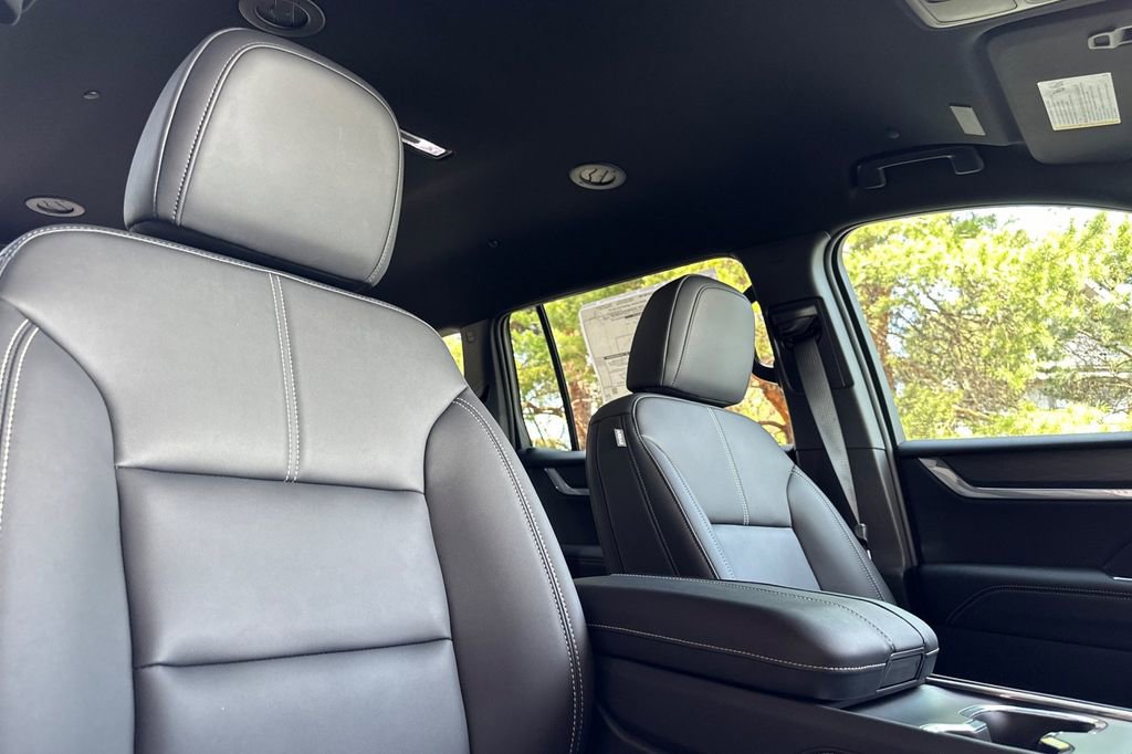 New 2025 GMC Acadia Elevation w/ Elevation Premium Package FWD image 15