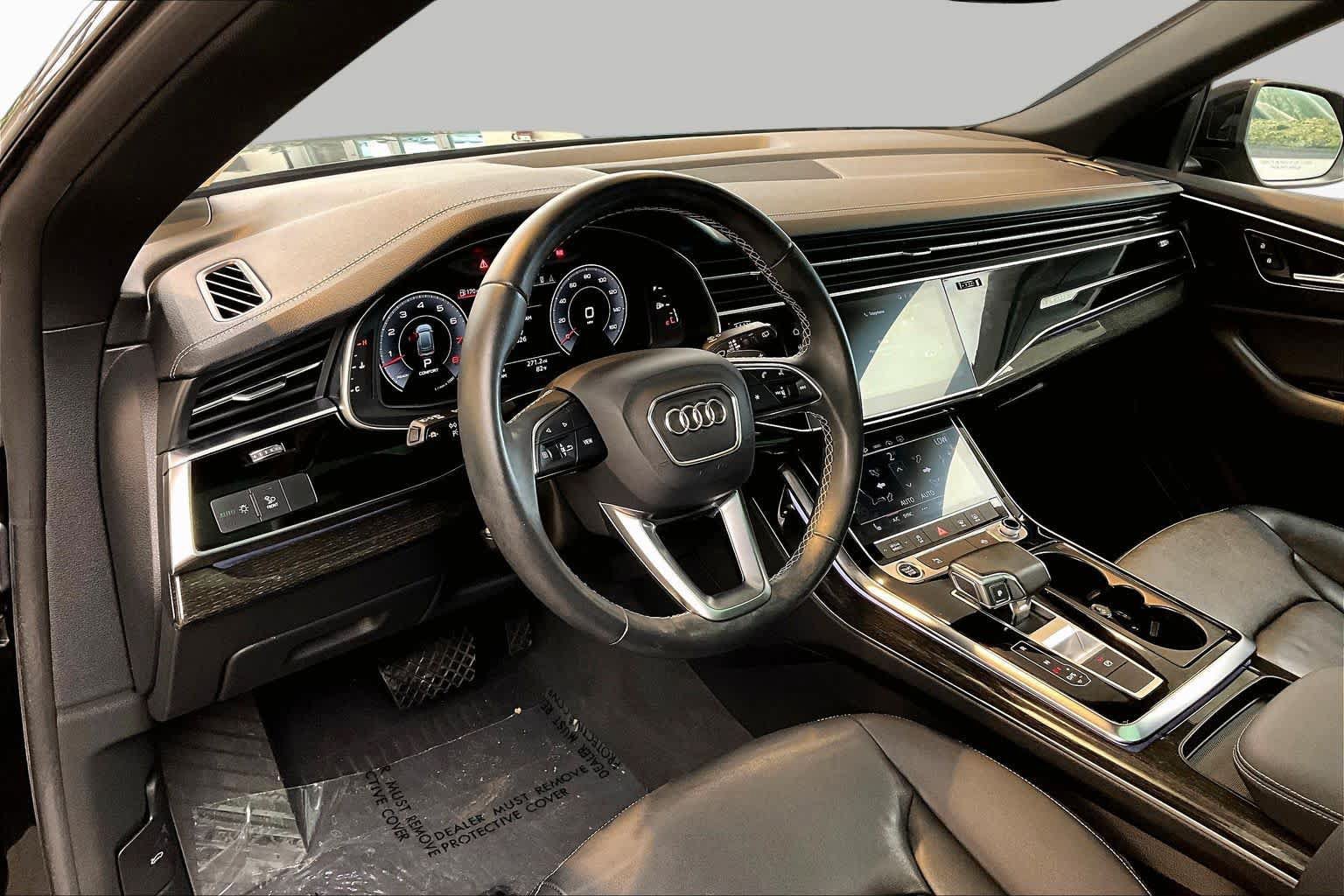 Used 2023 Audi Q8 Premium w/ Convenience Package AWD/4WD image 18
