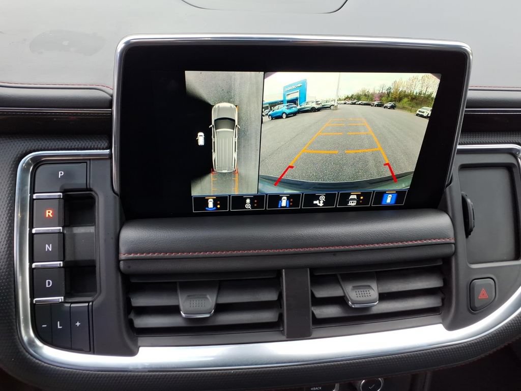 Used 2022 Chevrolet Tahoe RST w/ Luxury Package RWD image 25