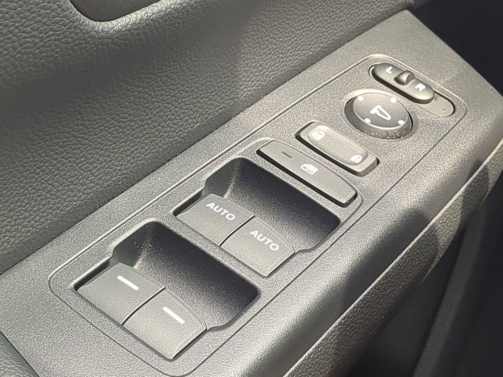 Used 2023 Honda CR-V Sport image 24