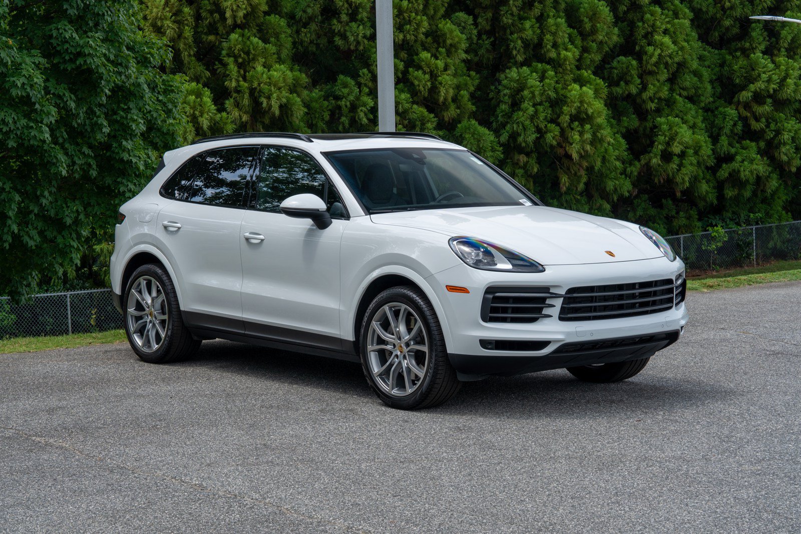 Certified 2023 Porsche Cayenne S AWD/4WD image 9