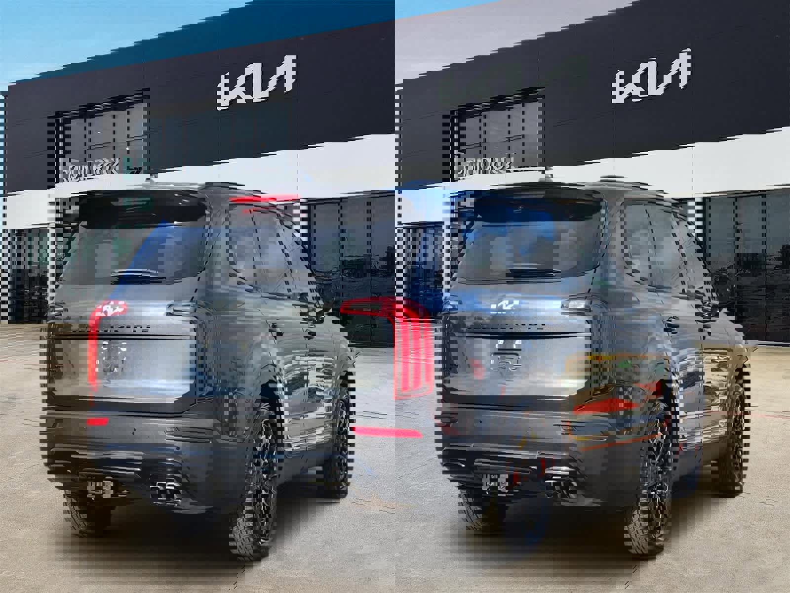 Certified 2022 Kia Telluride SX w/ SX Prestige Package image 5