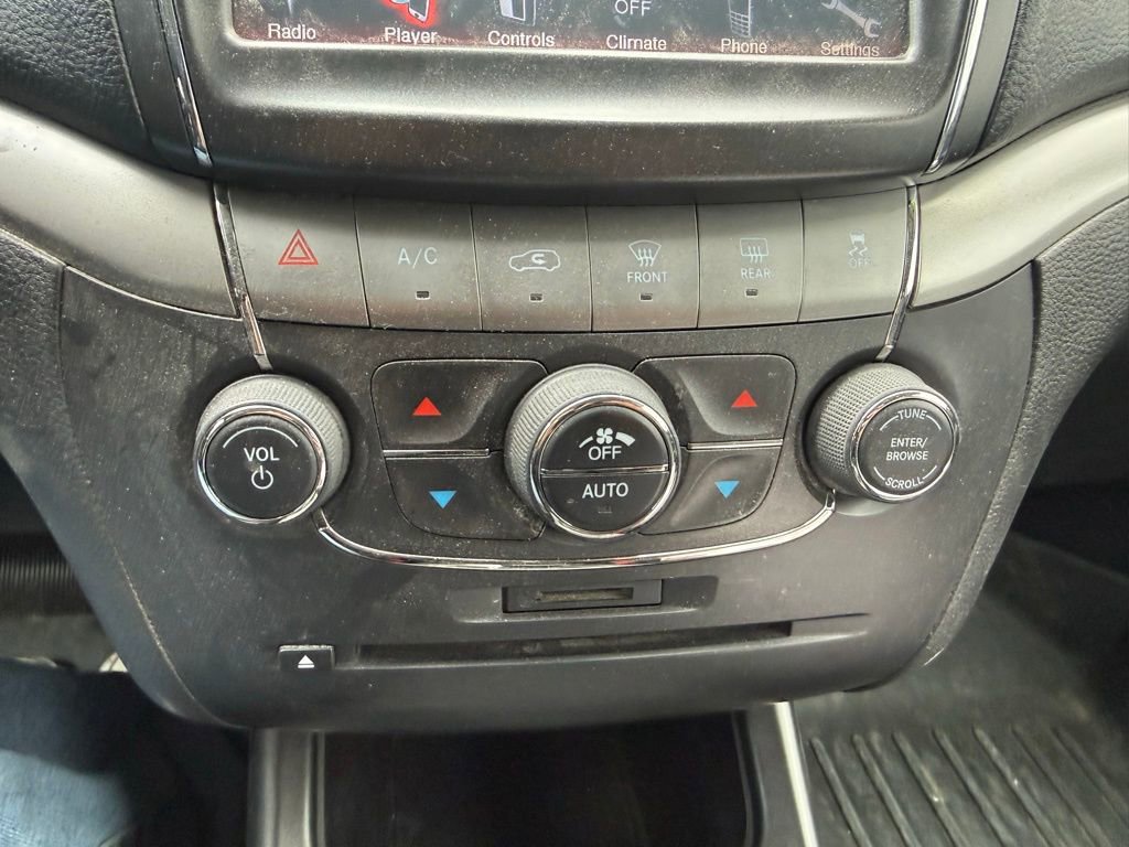 Used 2018 Dodge Journey Crossroad image 9