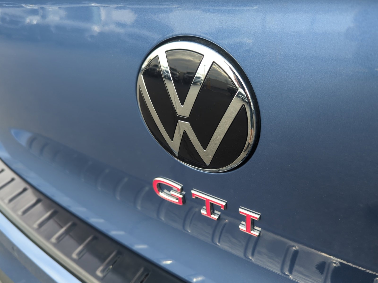 New 2026 Volkswagen Golf SE image 23