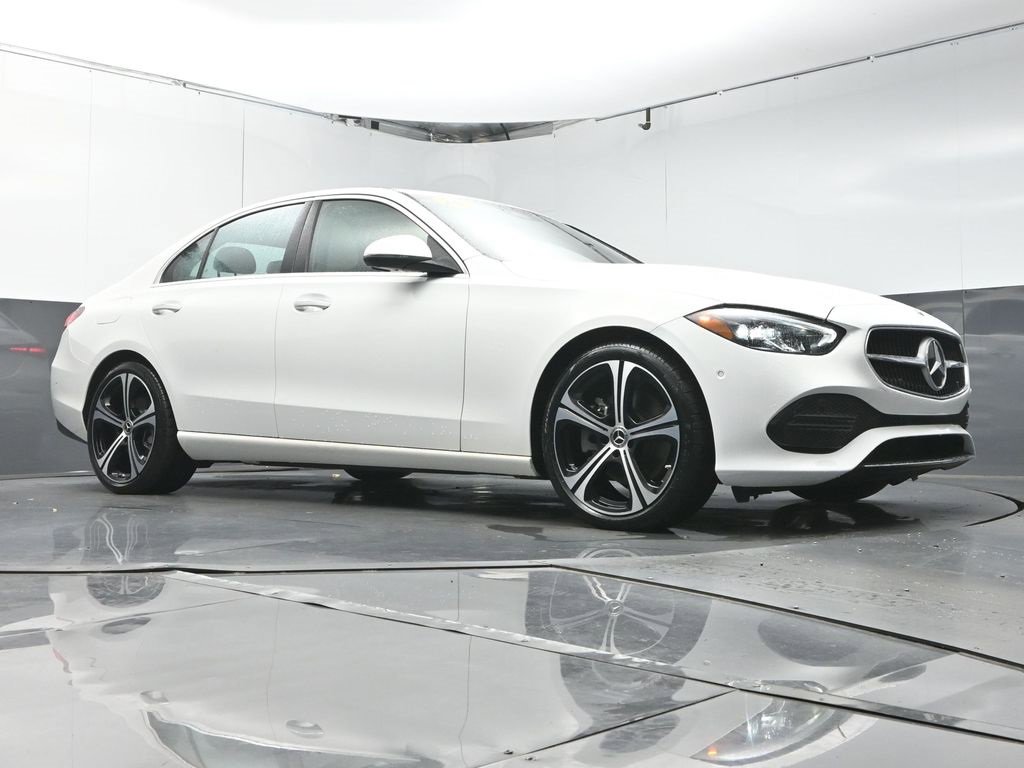 Used 2024 Mercedes-Benz C 300 Sedan image 41
