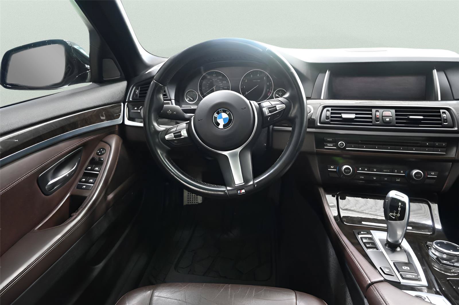 Used 2015 BMW 528i xDrive Sedan AWD/4WD image 11