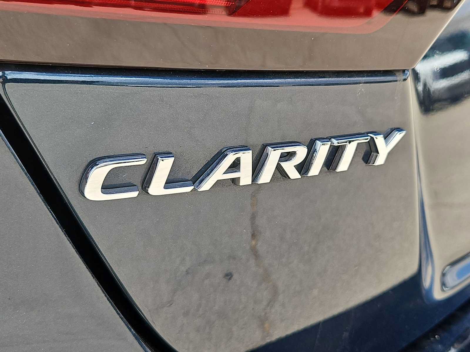 Used 2018 Honda Clarity Touring image 12
