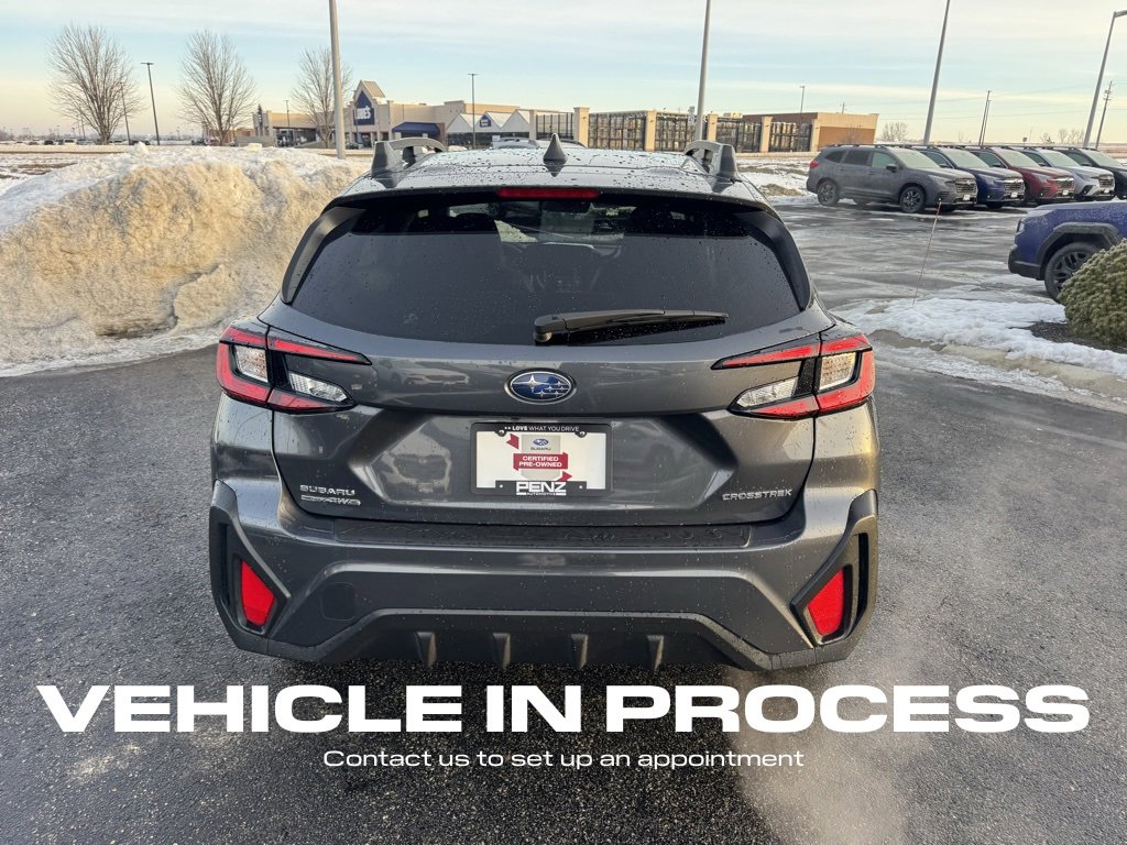 Used 2024 Subaru Crosstrek 2.0i Premium image 4