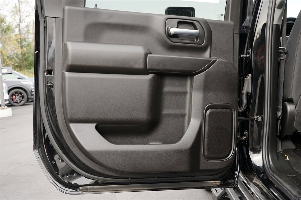 Used 2024 Chevrolet Silverado 2500 Custom w/ Custom Value Package image 20