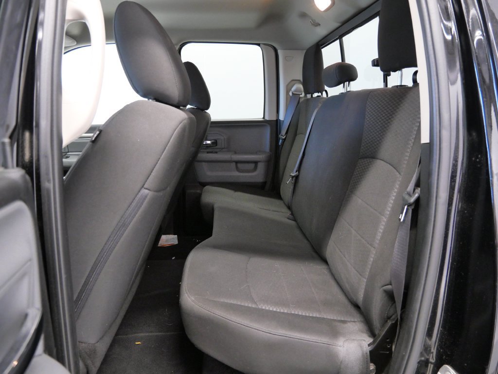 Certified 2019 RAM 1500 Warlock AWD/4WD image 18