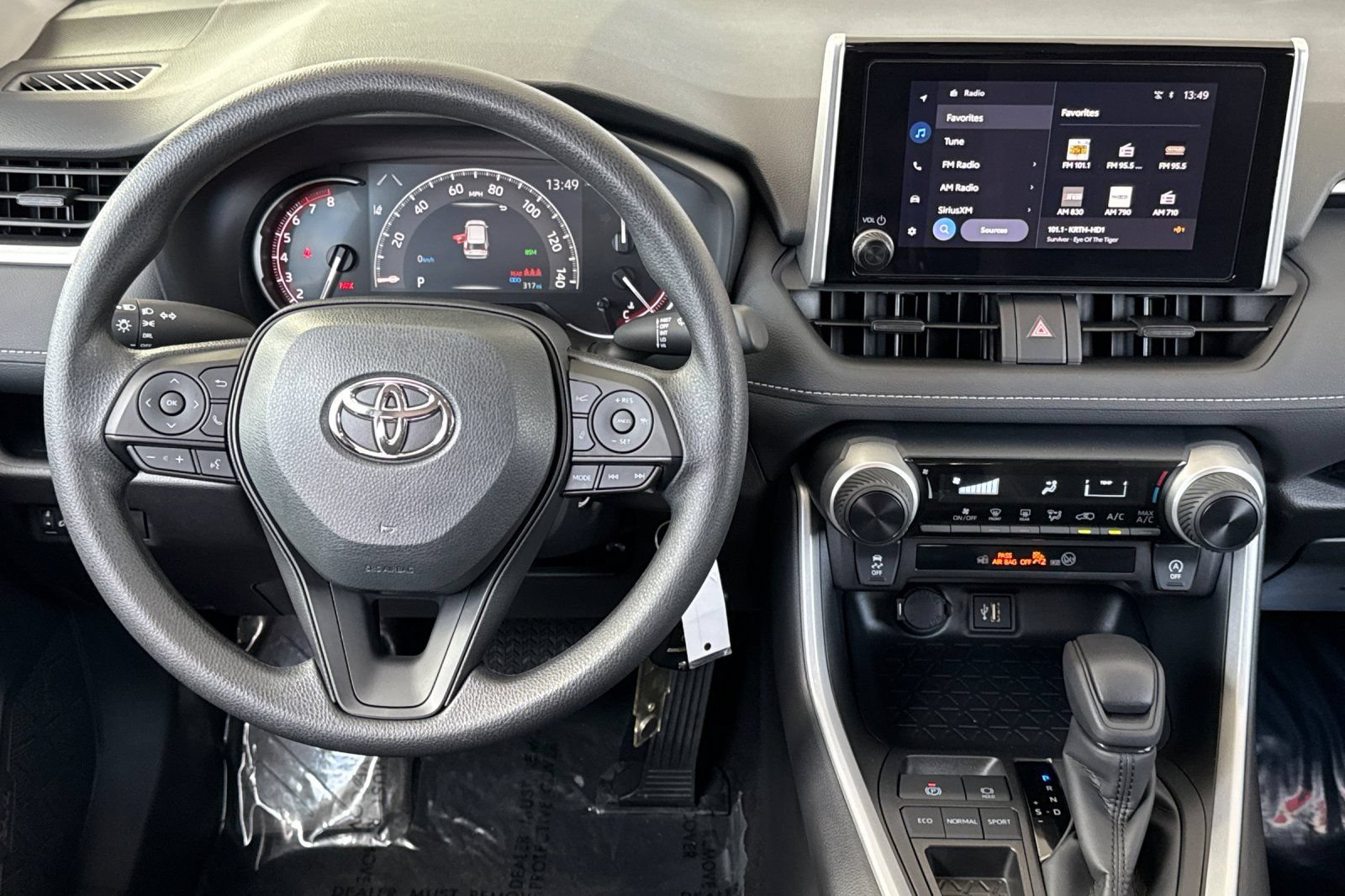 Certified 2025 Toyota RAV4 LE FWD image 20